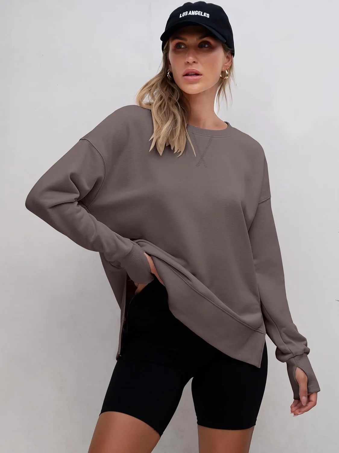 ANRABESS Sweatshirts for women 2025 Fall Fashion Long Sleeve Shirts Crewneck Lightweight Side Split Casual Pullover Top