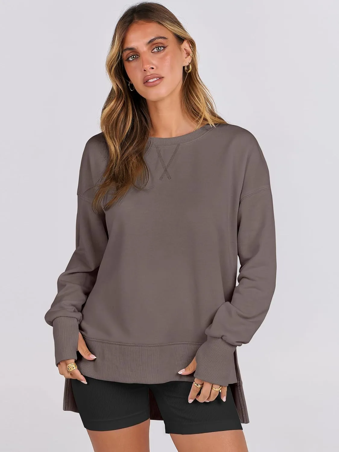 ANRABESS Sweatshirts for women 2025 Fall Fashion Long Sleeve Shirts Crewneck Lightweight Side Split Casual Pullover Top