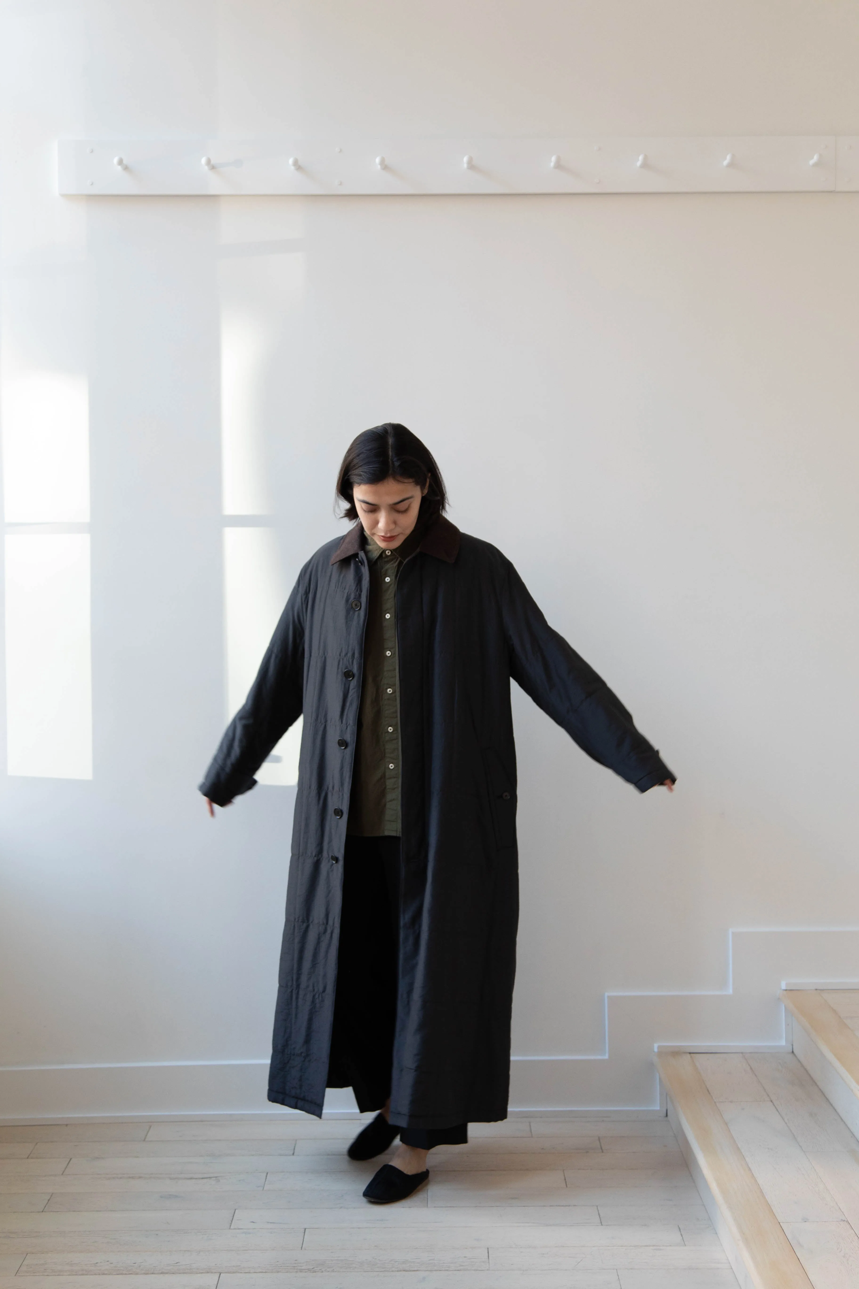 Auralee | Quilted Light Silk Cotton Coat in Ink