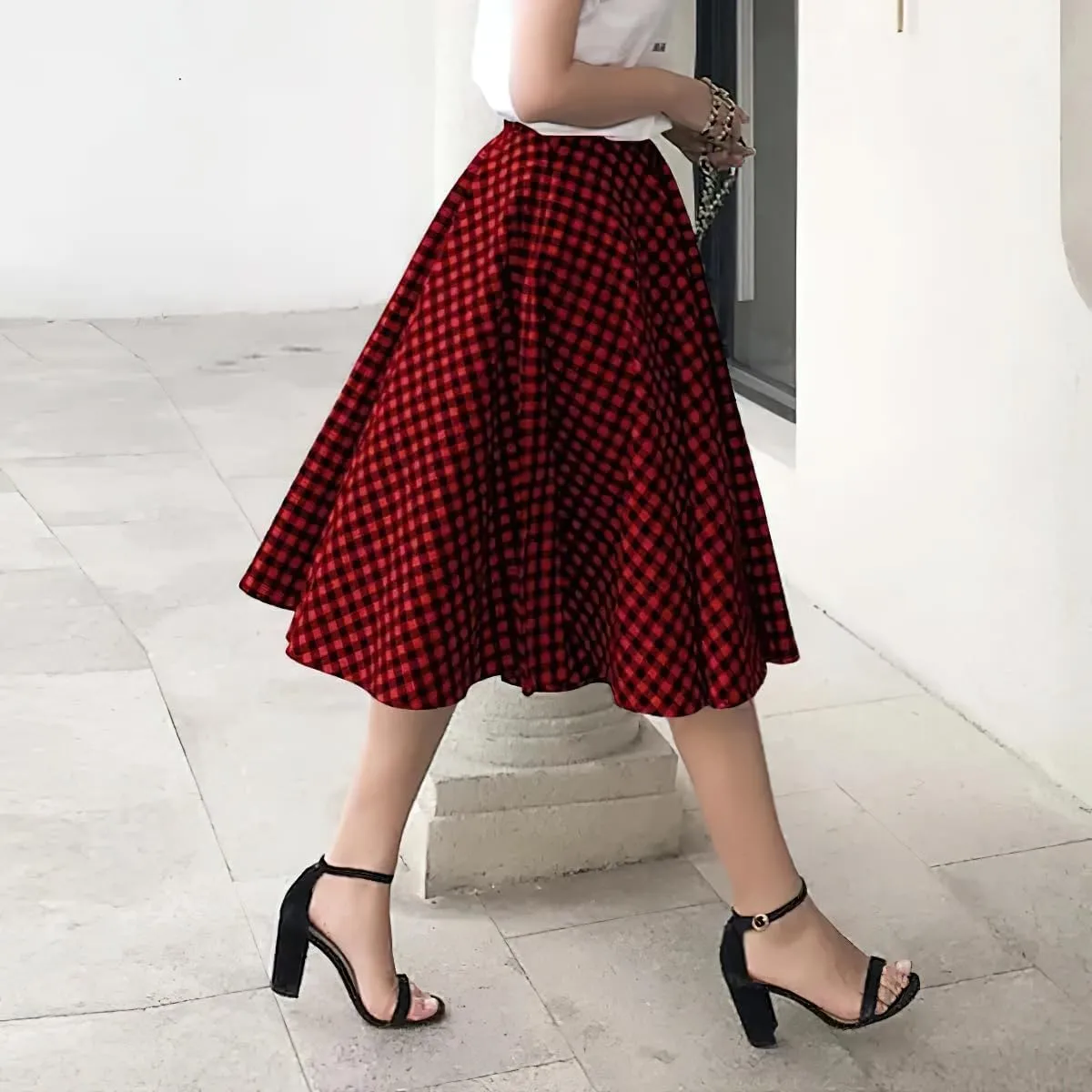 chouyatou Women's Casual Plaid A Line Midi Skirt High Waisted Gingham Skirt Cute Pleated Skater Skirt