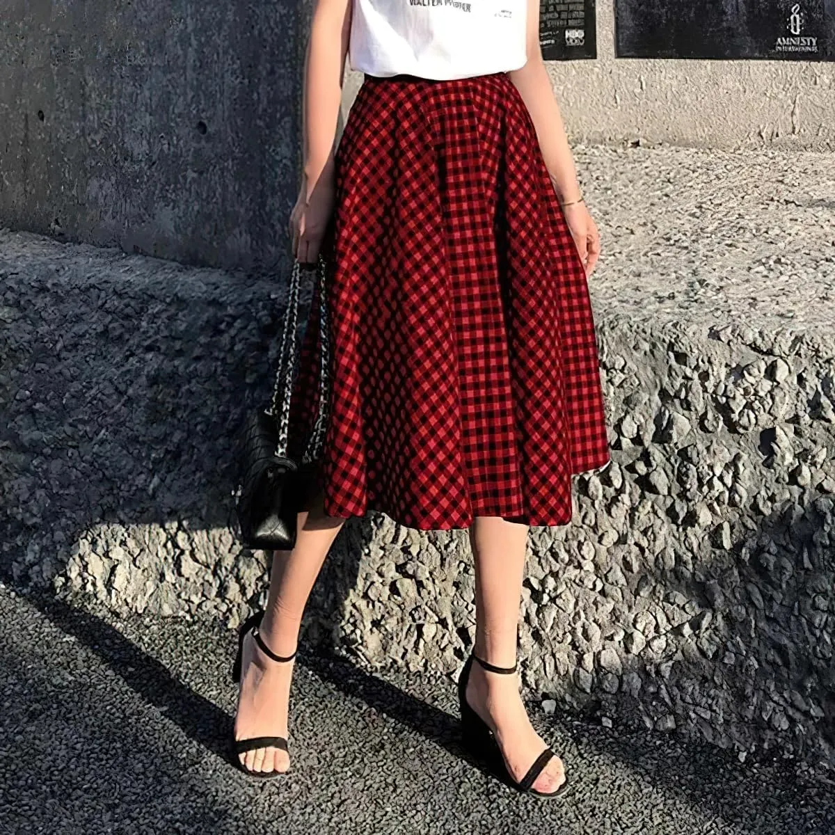 chouyatou Women's Casual Plaid A Line Midi Skirt High Waisted Gingham Skirt Cute Pleated Skater Skirt