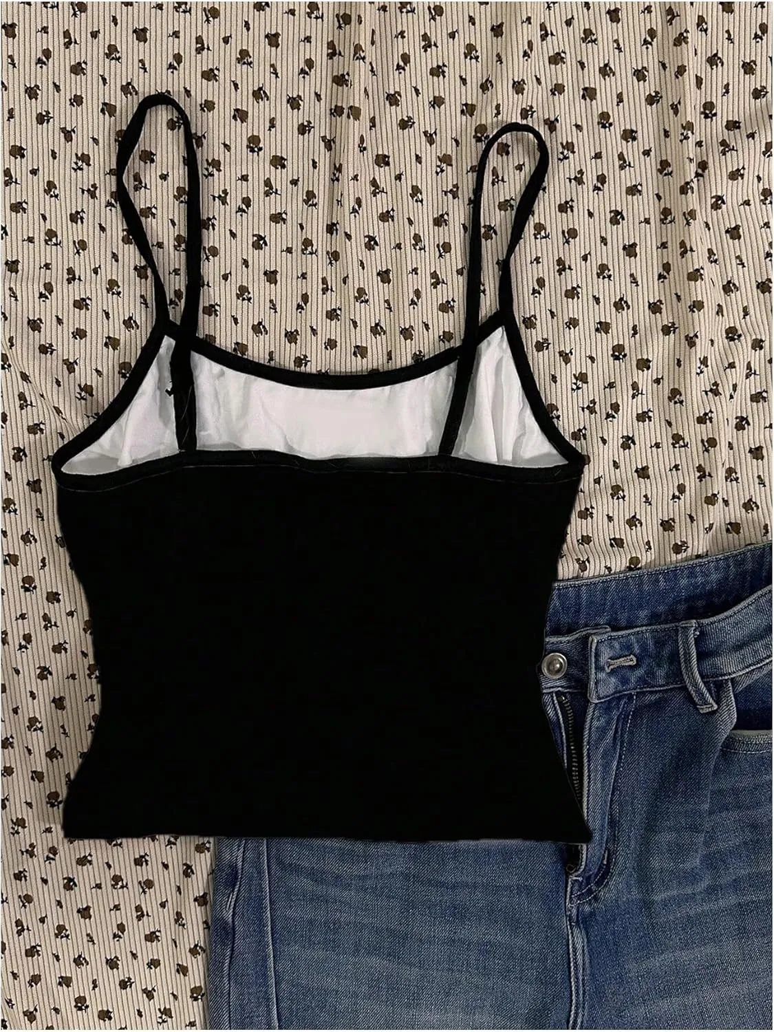 COZYEASE Women's Plus Size Goth Y2K Camisole Tops Graphic Sleeveless Crop Tank Top Streetwear
