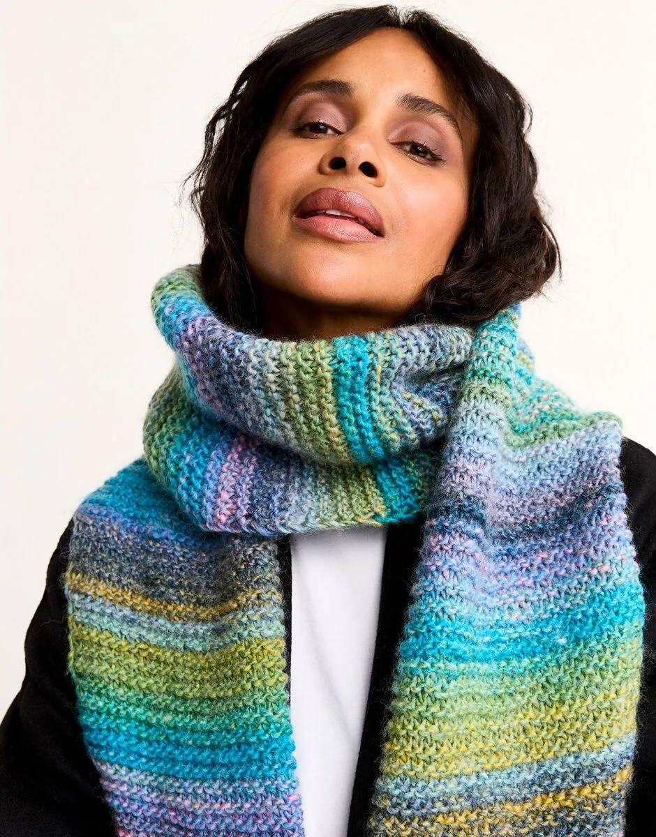 Sirdar STRATA TIE-STYLE SCARF KNITTING PATTERN IN JEWELSPUN WITH WOOL CHUNKY 10807