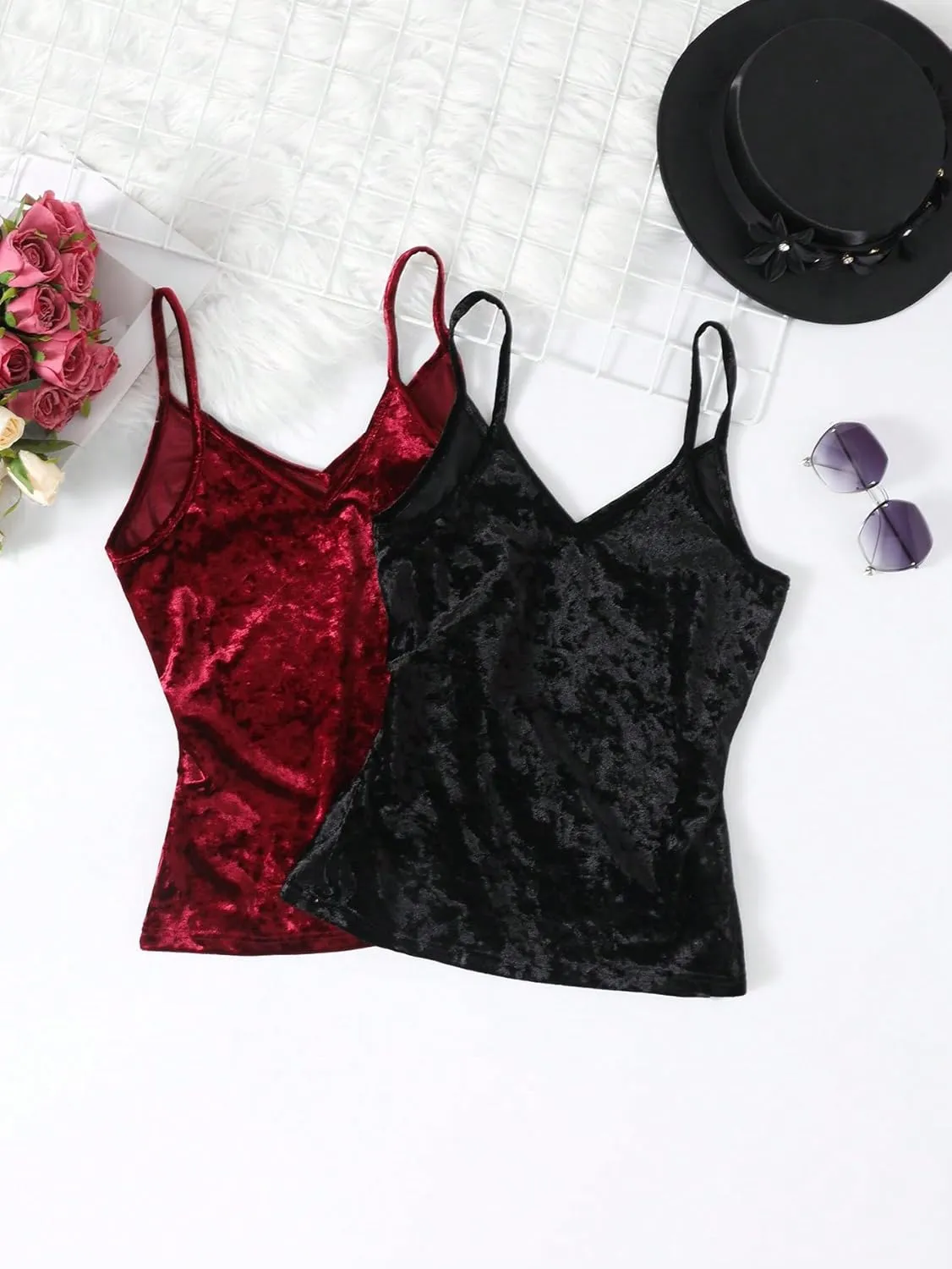 SOLY HUX Women's 2 Piece Velvet Cami Top V Neck Spaghetti Strap Solid Tops