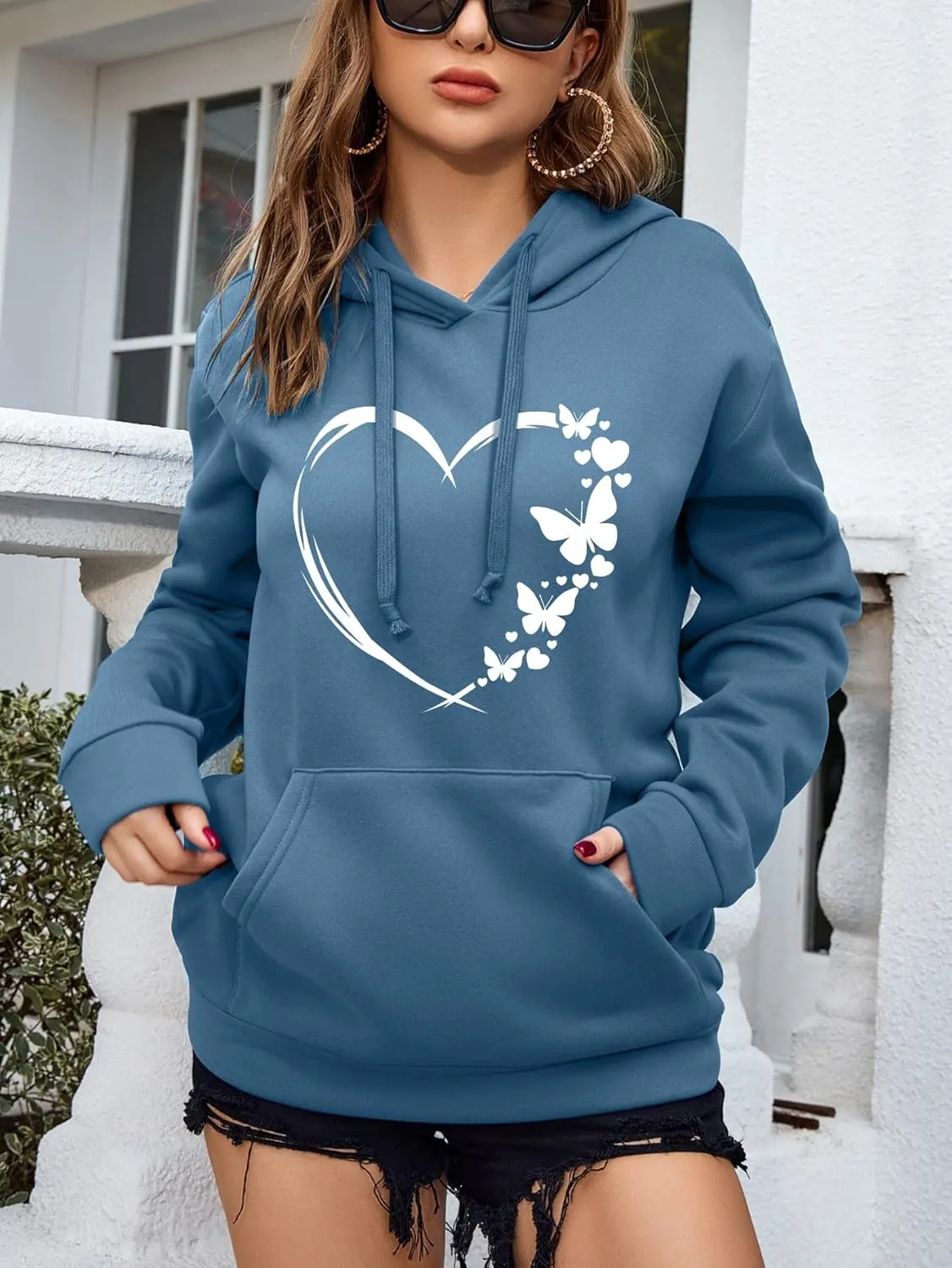 SOLY HUX Women's Graphic Hoodies Heart Print Drawstring Long Sleeve Pocket Sweatshirt Pullover Tops