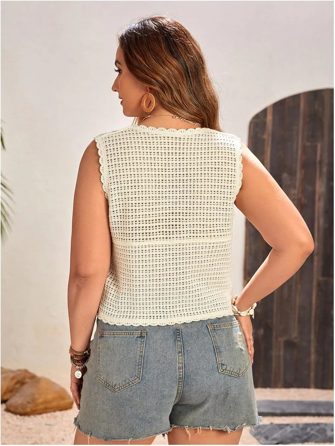 Verdusa Women's Plus Size Button Front V Neck Crochet Sweater Vest Sleeveless Knit Tops