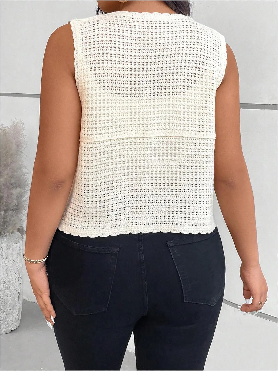 Verdusa Women's Plus Size Button Front V Neck Crochet Sweater Vest Sleeveless Knit Tops