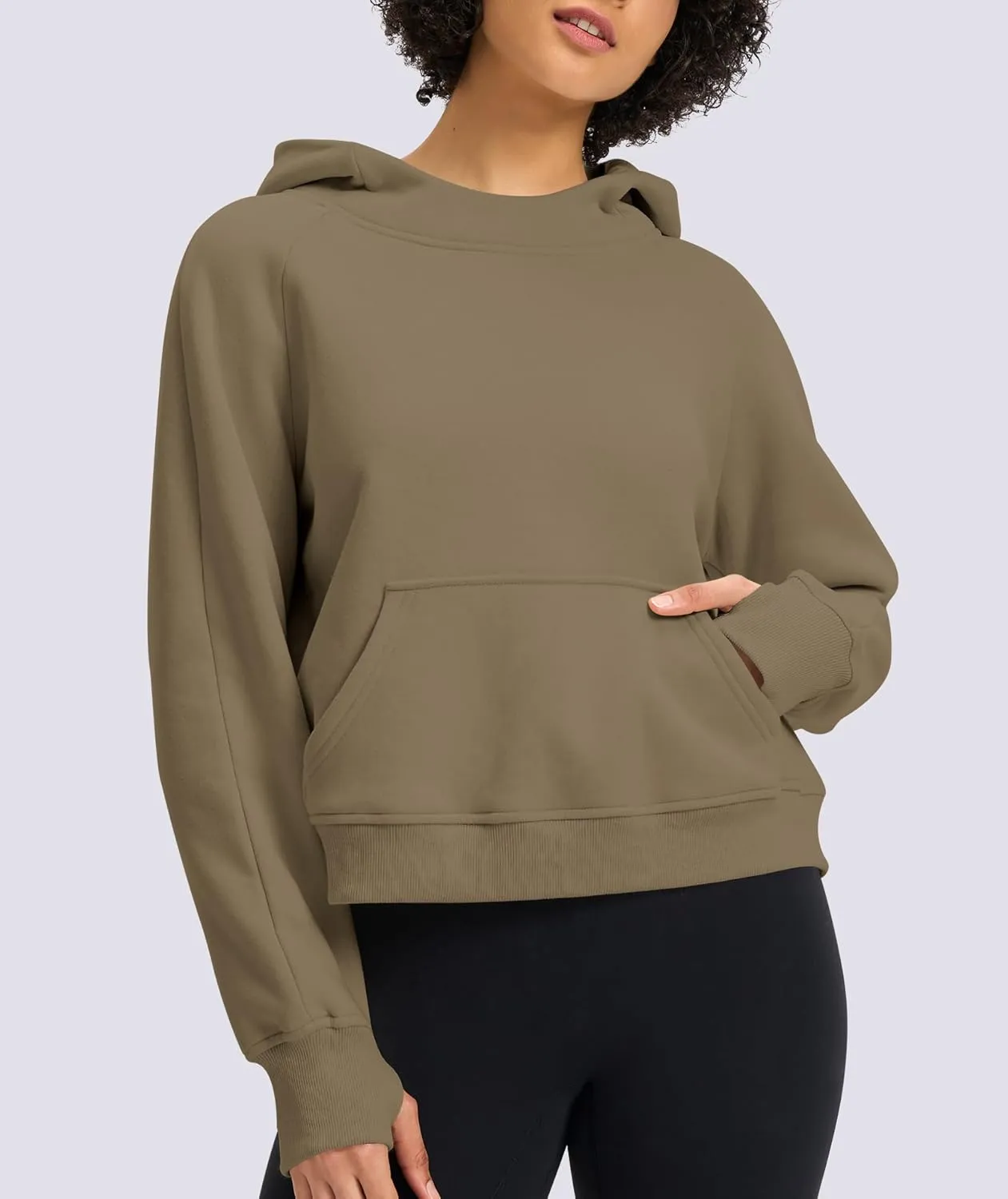 Womens Cropped Hoodies Mock Neck Sweatshirts Fall Fleece Lined Pullover with Thumb Hole 2024 Winter Clothes
